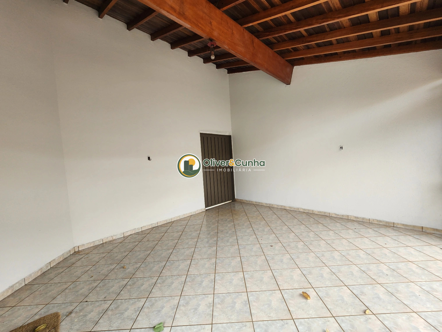Casa à Venda - 3 Dormitórios e 1 Suíte - Chácara Aviação, Votuporanga - Foto 2