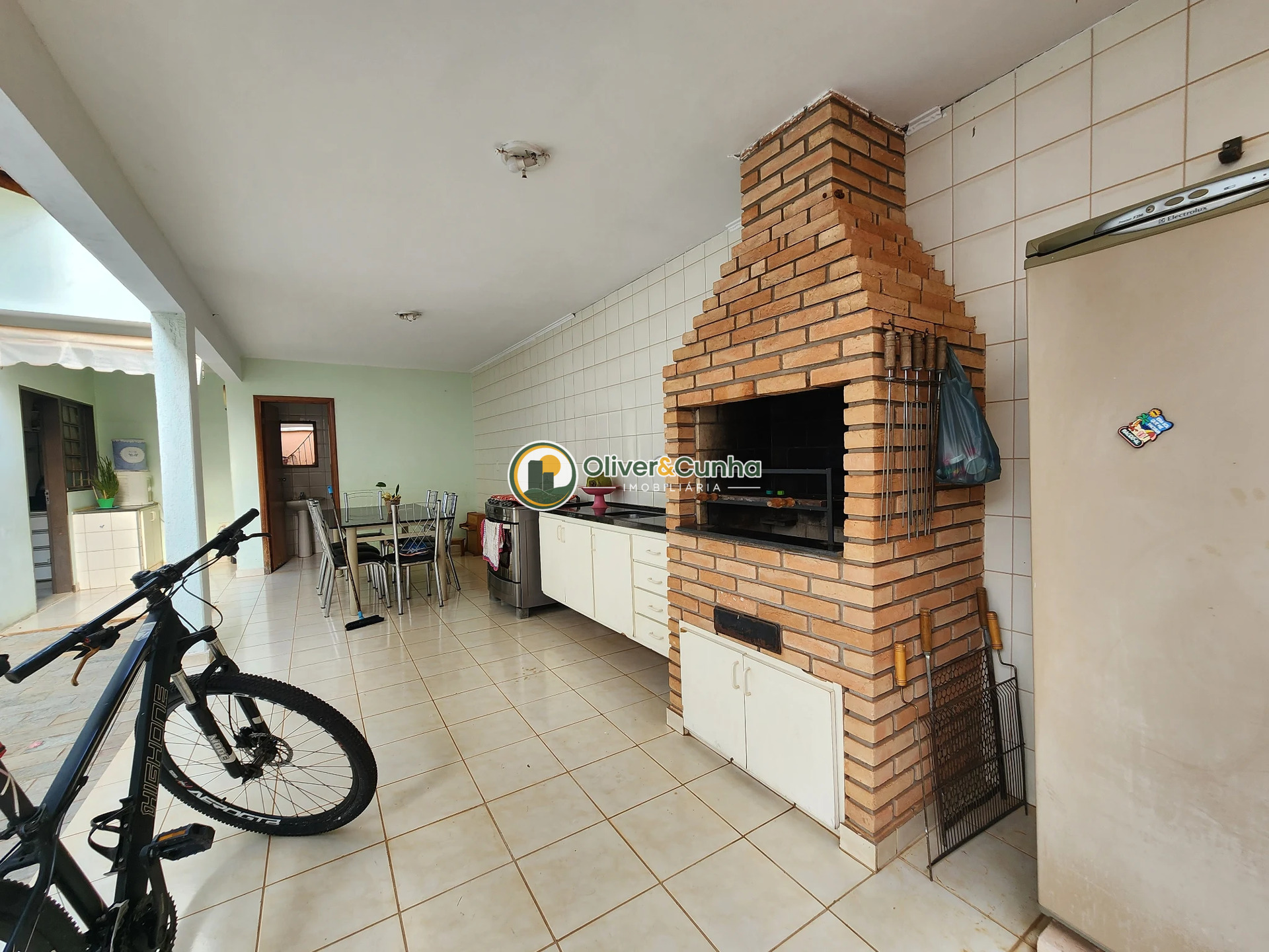 Casa à Venda - 208,2m² com Varanda Gourmet - Jardim Botura, Votuporanga - Foto 5