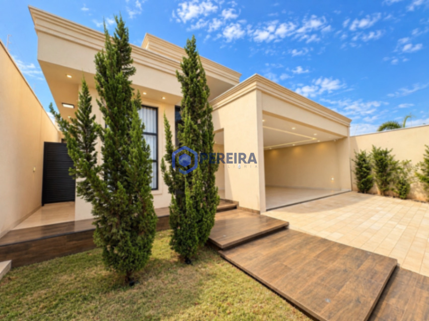 Casa à Venda - 3 Suítes e Piscina - Residencial Esther, Votuporanga - Foto 4