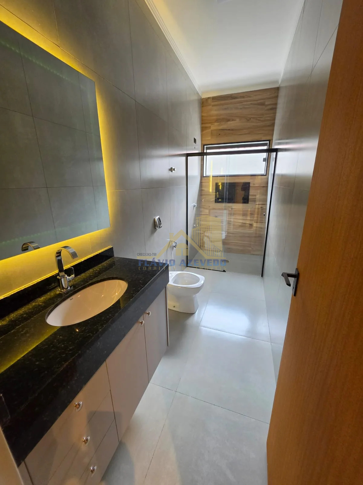 Casa à Venda - 4 Dorms e 1 Suíte - Centro, Votuporanga - Foto 4