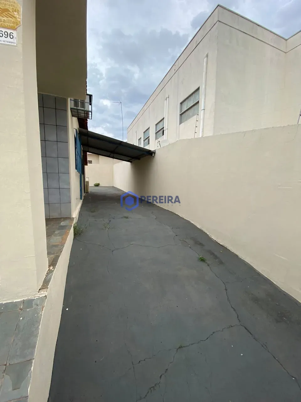 Casa para Locação - 2 Dormitórios e 1 Suíte - Recanto dos Esportes, Votuporanga - Foto 3