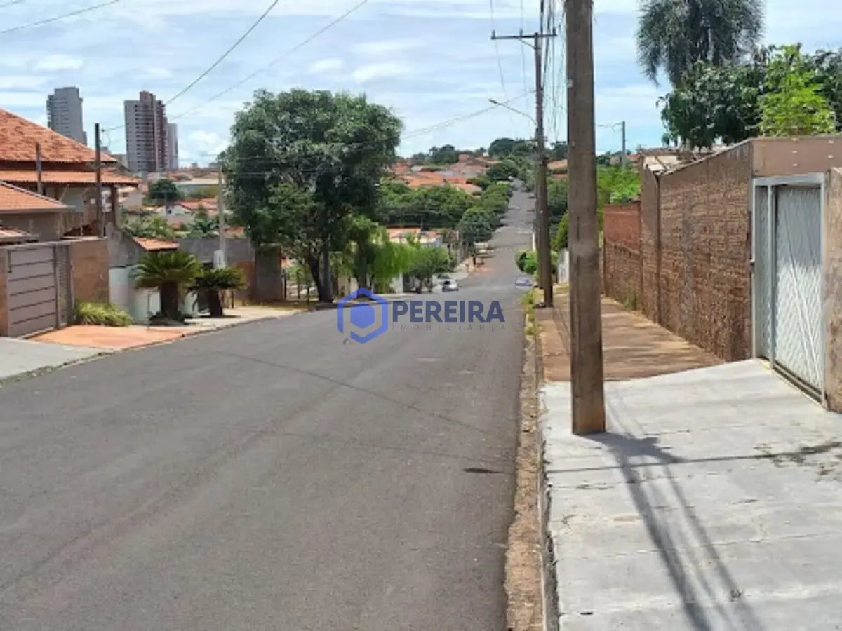 Casa com 3 dormitórios à venda, 130 m² por R$ 250.000,00 - Jardim Santos Dumont - Votuporanga/SP - Foto principal