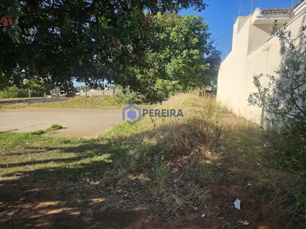 Terreno à venda, 212 m² por R$ 130.000,00 - Jardim Residencial Vilar 3 - Votuporanga/SP - Foto principal