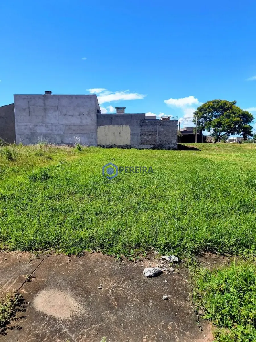 Terreno à venda, 250 m² por R$ 130.000,00 - Vilar III - Votuporanga/SP - Foto principal