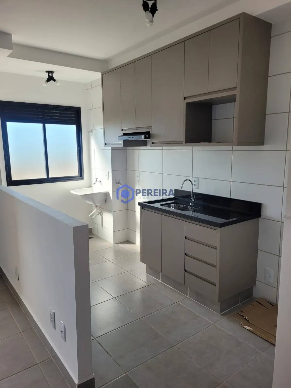 Apartamento para Locação - 2 Dorms e 1 Suíte - Primeiro Distrito Industrial, Votuporanga - Foto principal