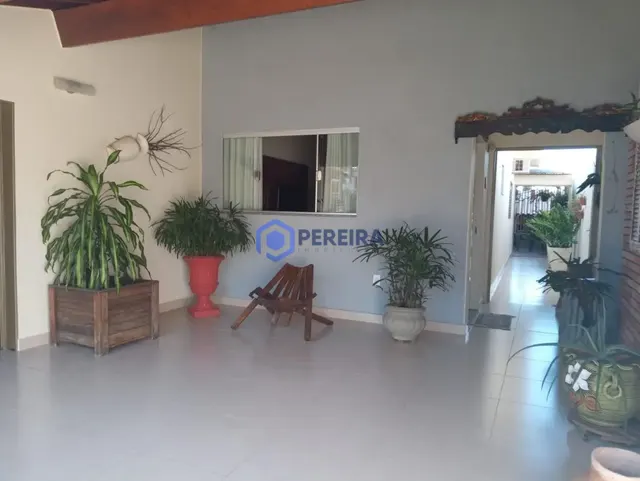 Casa com 4 dormitórios à venda, 176 m² por R$ 480.000,00 - Jardim Alvorada - Votuporanga/SP