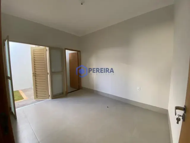Casa à Locação/Venda - 3 Dormitórios e 1 Suíte - Pozzobon, Votuporanga - Foto 5