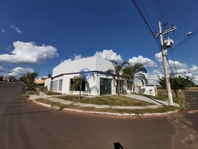 Salao à Venda - 160m² - Parque Cidade Jardim, Votuporanga