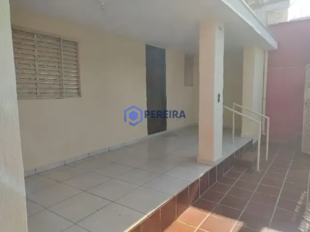 Casa com 3 dormitórios à venda, 1 m² por R$ 530.000,00 - Centro - Votuporanga/SP