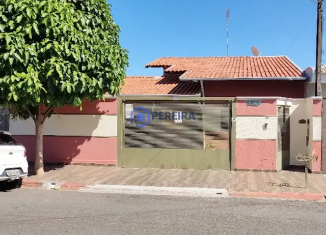 Casa à venda próximo ao Assary
