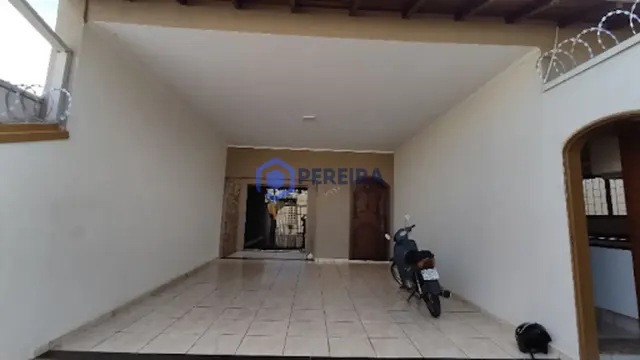 Casa à venda próximo do centro da cidade - Foto 3