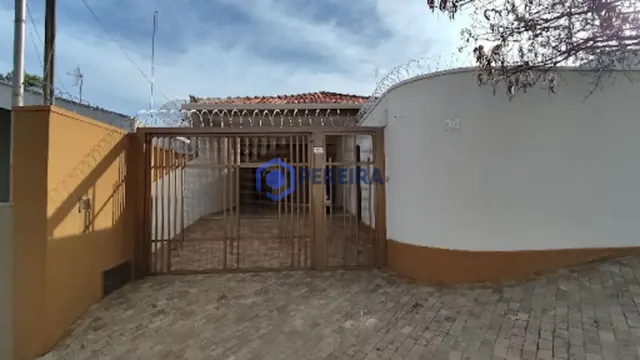 Casa à venda próximo do centro da cidade - Foto 2