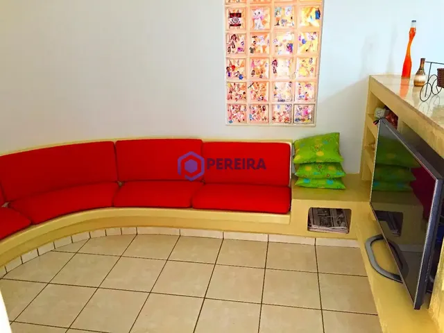 Casa à Venda com 4 Dorms e 2 Suítes - Jardim Alvorada, Votuporanga - Foto 5