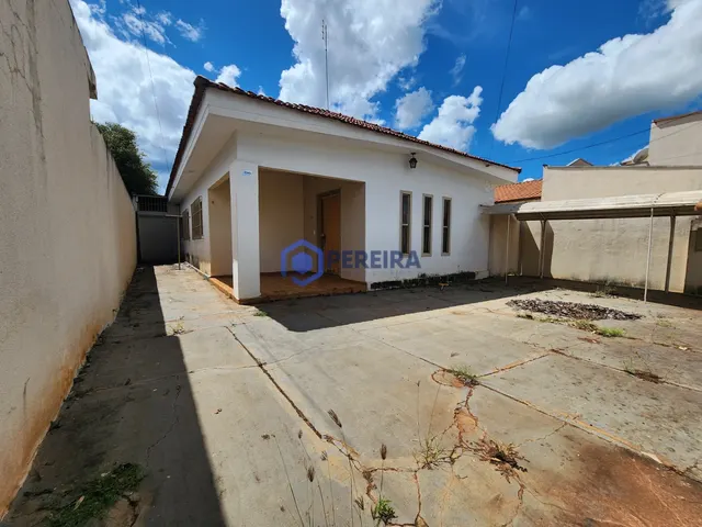 Casa à Venda com 2 Dorms e 1 Suíte - Vale do Sol, Votuporanga - Foto 2