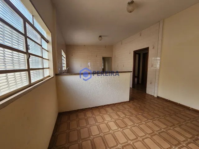 Casa à Venda com 2 Dorms e 1 Suíte - Vale do Sol, Votuporanga - Foto 5