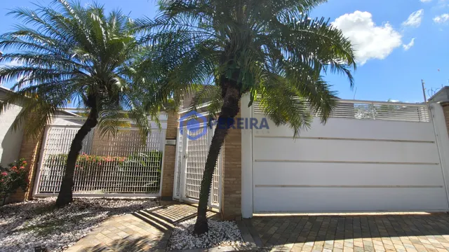 Casa à Venda com 3 Dorms e 2 Suítes - Santa Luzia, Votuporanga