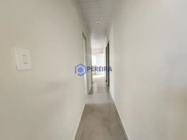 Casa próxima avenida Emílio Arroyo Hernades  - Foto 2