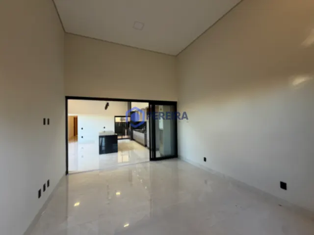 Casa à Venda - 3 Dormitórios e 2 Suítes - Região Privilegiada - Foto 2