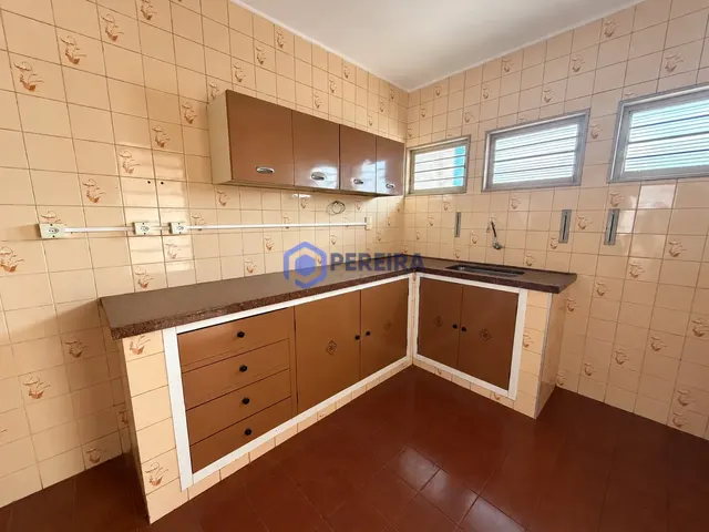 Casa à Venda - 3 Dorms e 1 Suíte - Patrimônio Novo, Votuporanga - Foto 4
