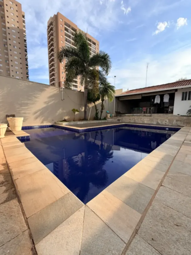 Casa e clínica no centro de Votuporanga