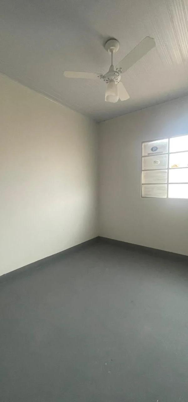 Casa à Locação com 3 Dorms - COHAB, Votuporanga - Foto 4