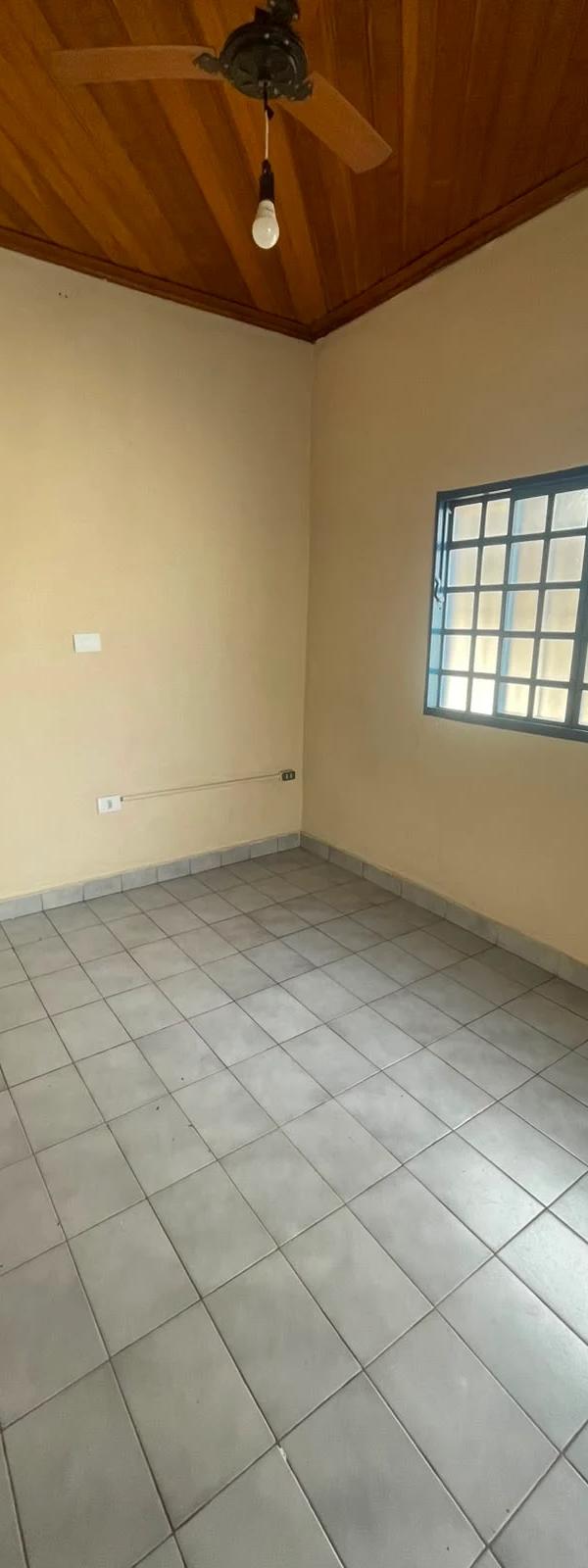 Casa para Locação - 2 Dorms e 1 Suíte - Chácara das Paineiras - Foto 2