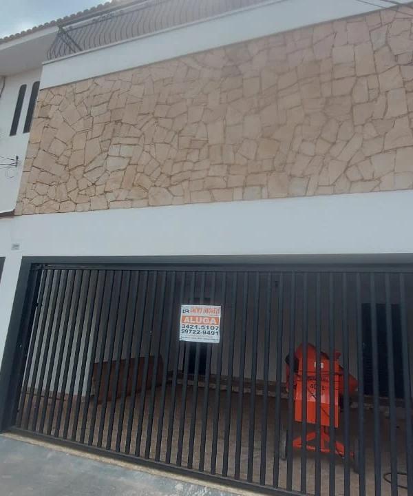 Casa para Locação - 3 Dorms e 1 Suíte - Patrimônio Velho, Votuporanga - Foto principal